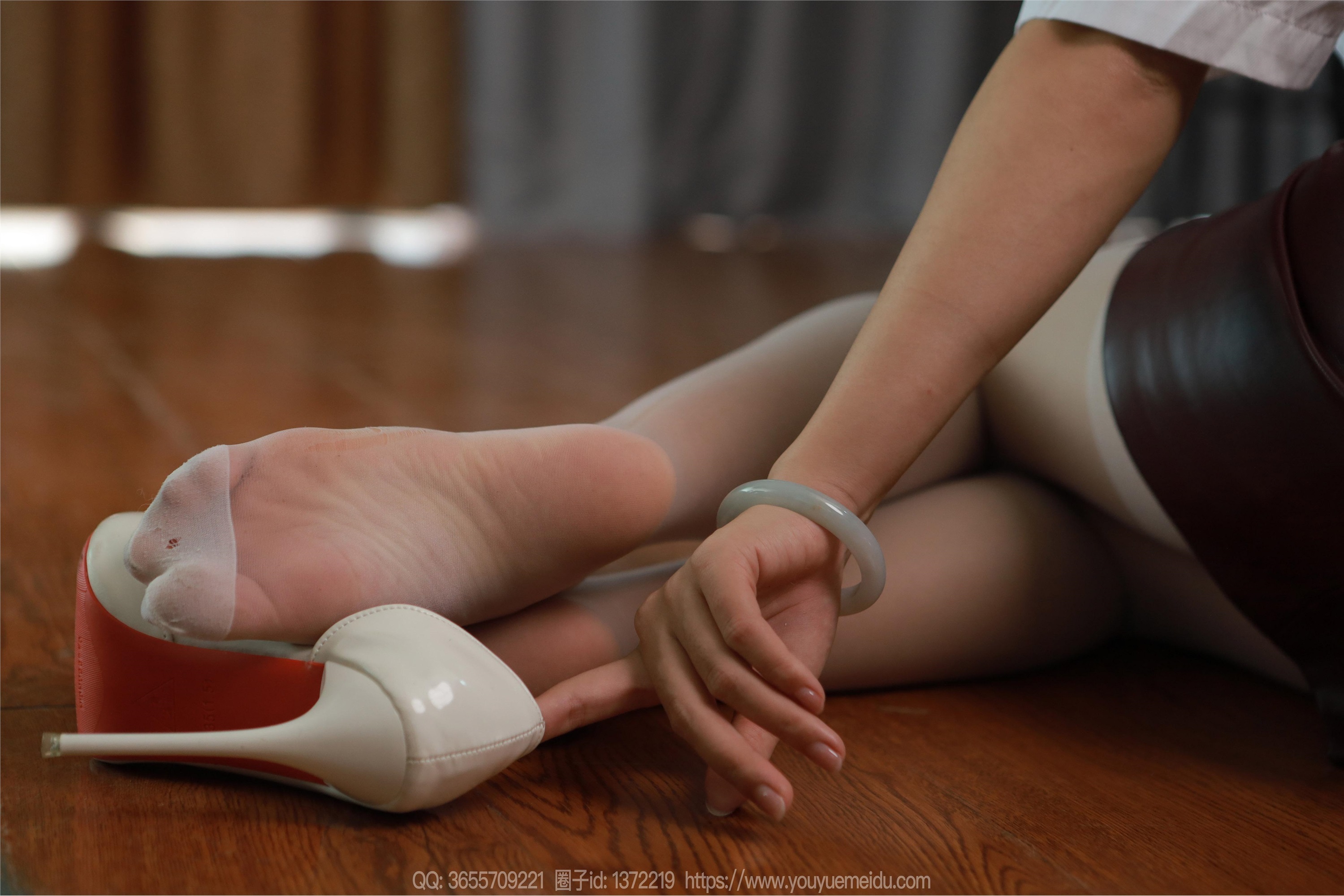 IESS异思趣向  2023.12.19 丝享家 1615 兔兔《更衣室（下）》